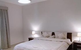 White Diamond Hotel Sari